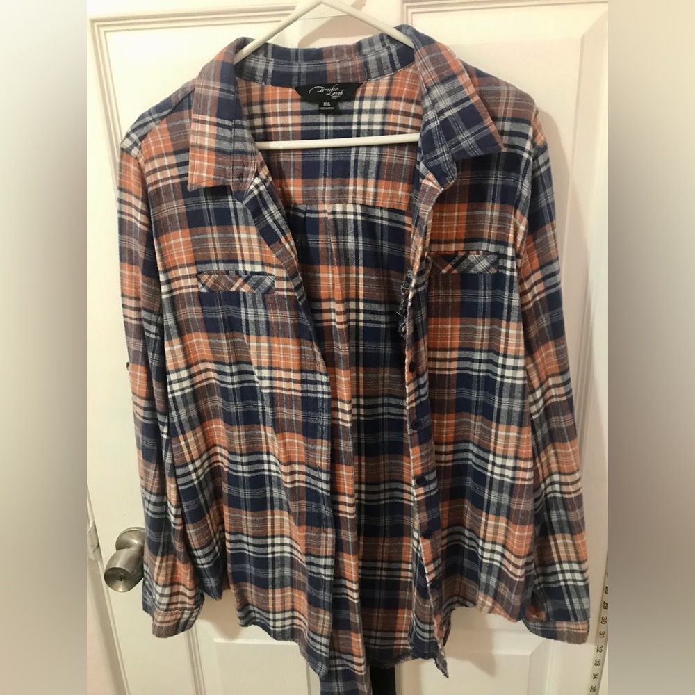 🐊 Blue & orange flannel